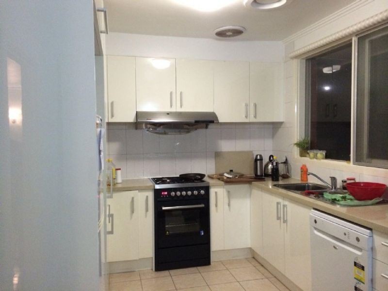 8 Snead Court, Mount Waverley VIC 3149