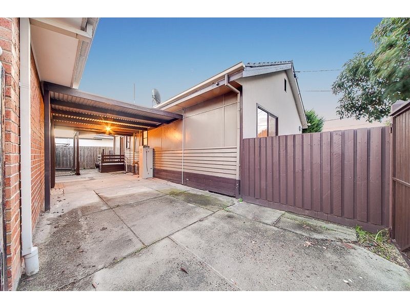 1/6 Robinson Street, Clayton VIC 3168