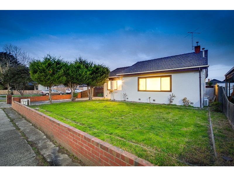 1/6 Robinson Street, Clayton VIC 3168