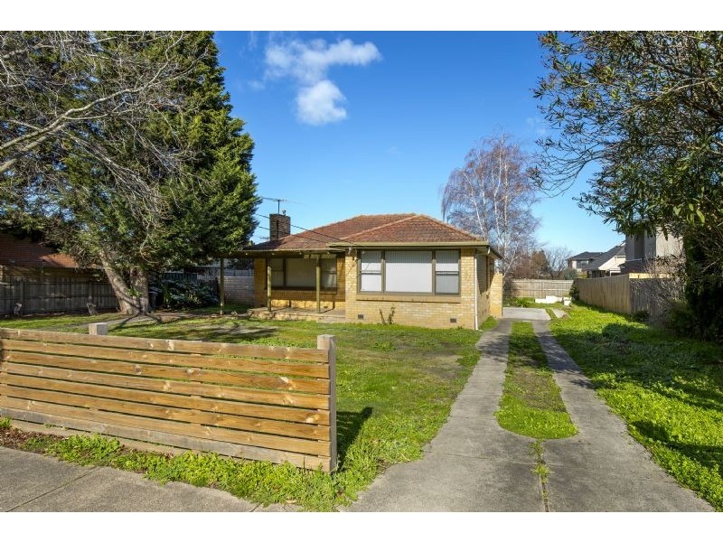 2 Dooga Street, Clayton VIC 3168