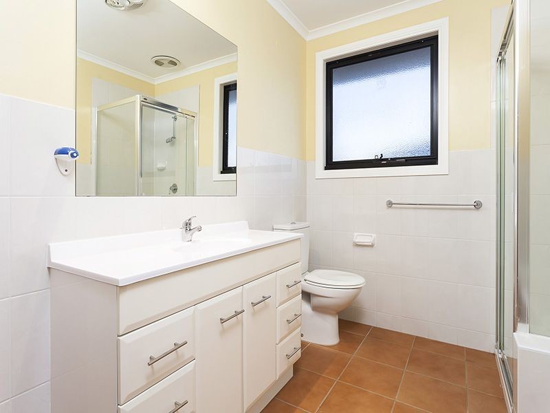 1/34 Harlington Street, Clayton VIC 3168