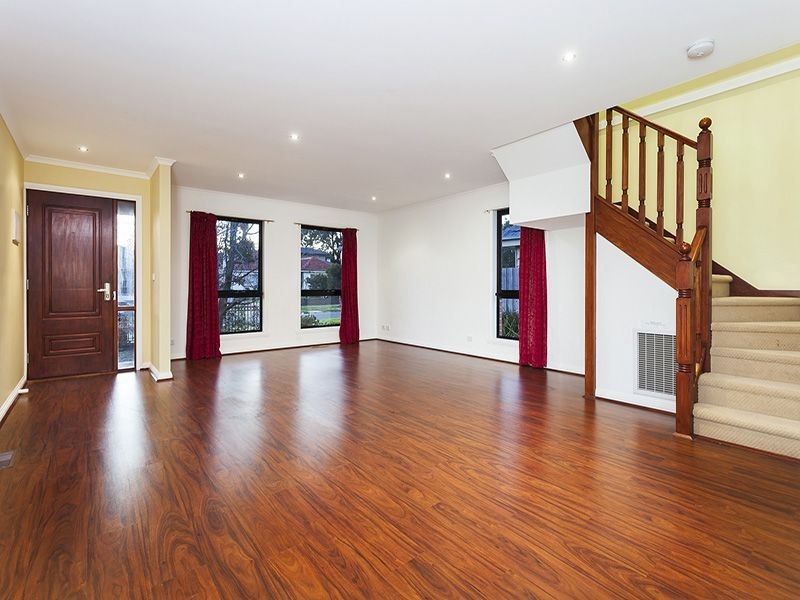 1/34 Harlington Street, Clayton VIC 3168