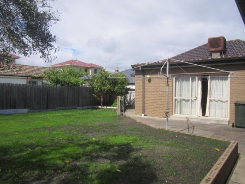 1405 Centre Road, Clayton VIC 3168