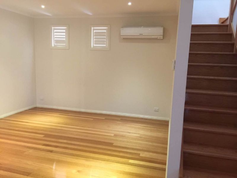 2/132 Ferntree Gully Road, Oakleigh East VIC 3166