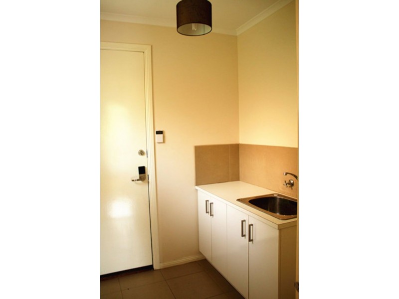 2/132 Ferntree Gully Road, Oakleigh East VIC 3166