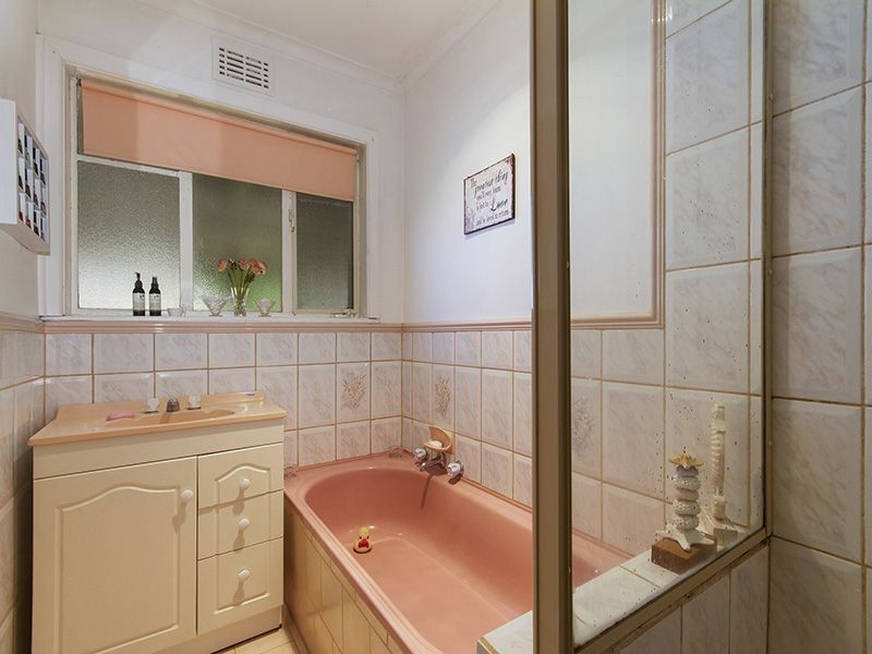 15 The Parade,, Clarinda VIC 3169