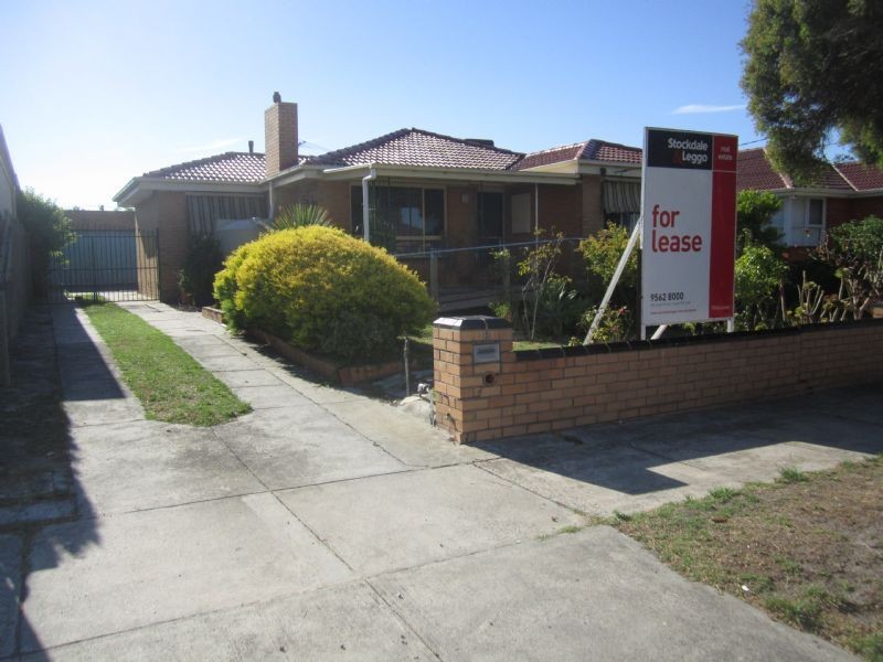 8 Worsley Avenue, Clayton South VIC 3169