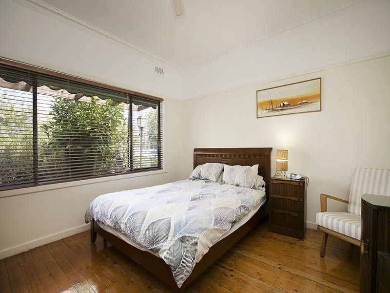 1/48 Ormond Road, Clayton VIC 3168