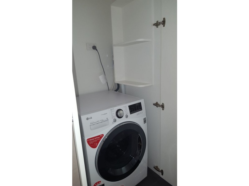 2/9 Clapham Road, Hughesdale VIC 3166