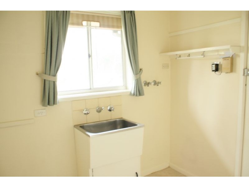 8 Nymph Street, Mitcham VIC 3132