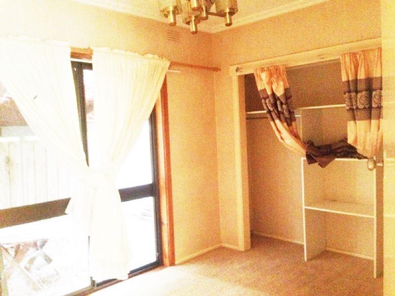 8 Zola Court, Glen Waverley VIC 3150