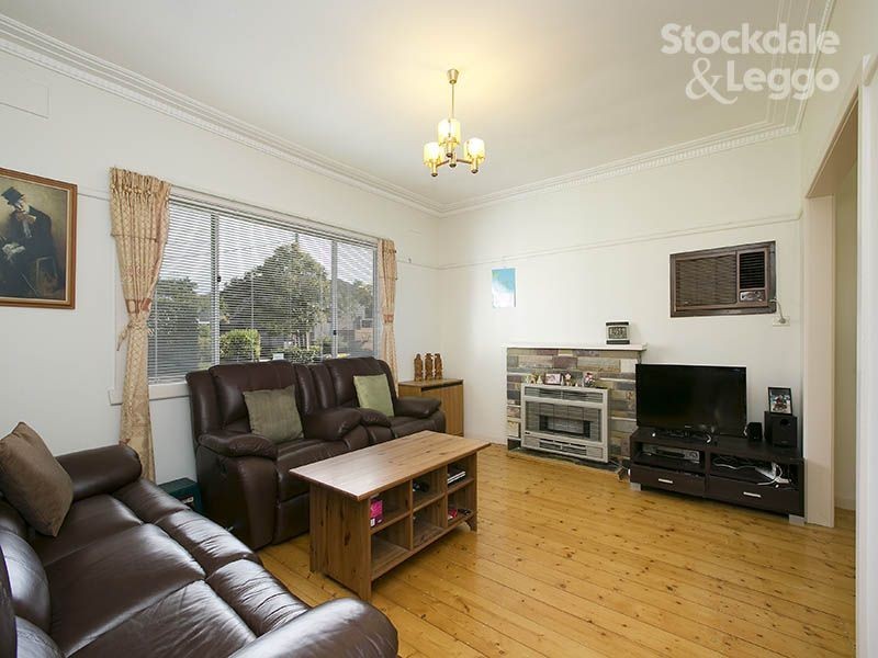 18 Prince Charles Street, Clayton VIC 3168