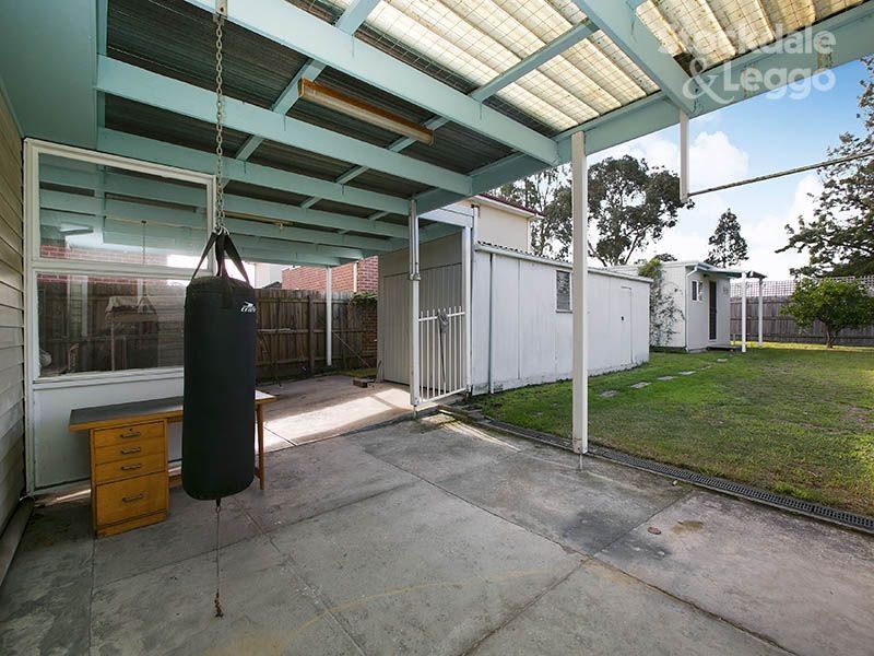 18 Prince Charles Street, Clayton VIC 3168