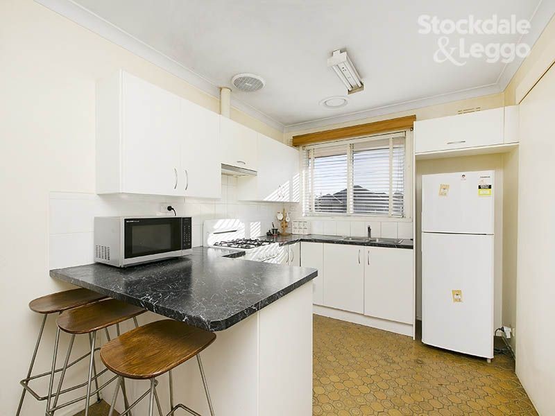 1 Melosa Avenue, Clayton South VIC 3169