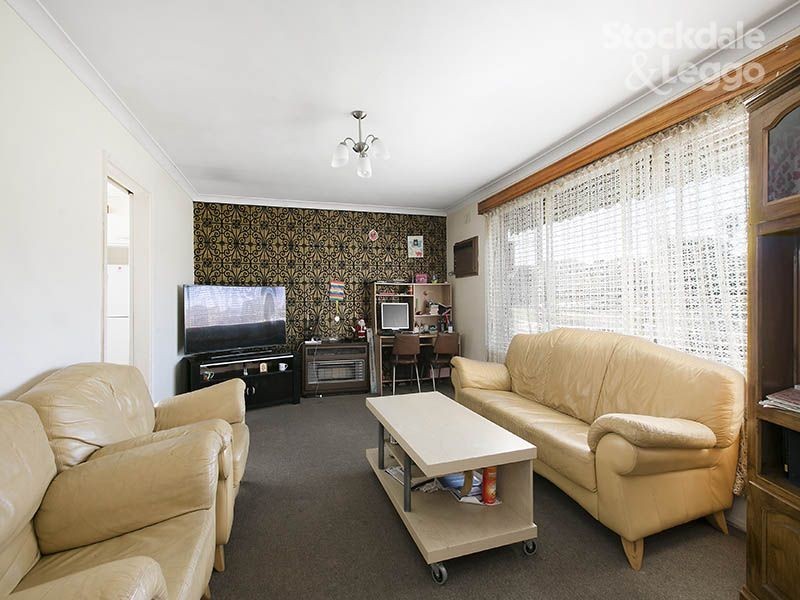 1 Melosa Avenue, Clayton South VIC 3169