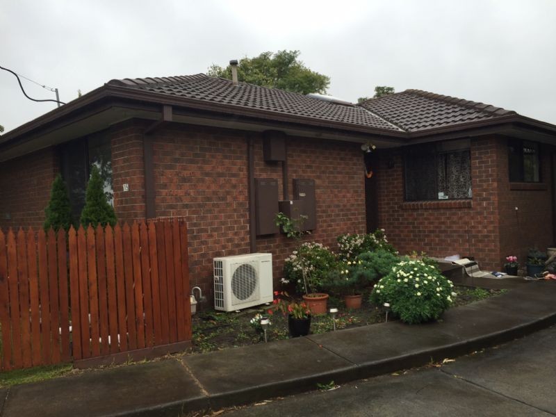 1/15 Burton Ave, Clayton VIC 3168
