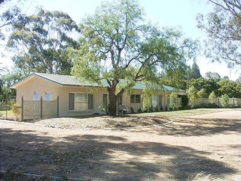 349 Distillery Road, Wahgunyah VIC 3687