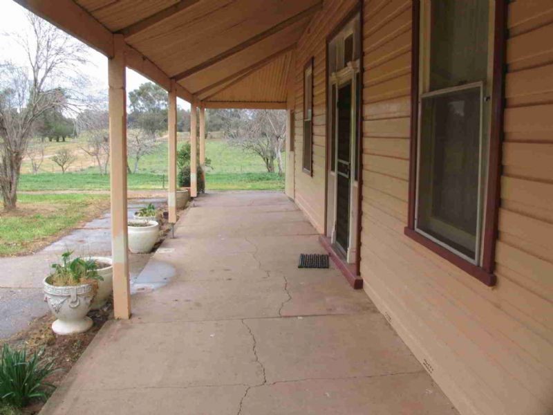 49 Neill Street, Corowa NSW 2646