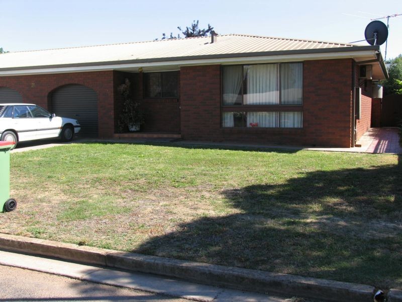 2/28 WANSTEAD STREET, Corowa NSW 2646