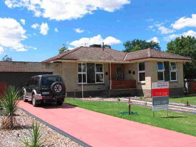 14 GALLIPOLI STREET, Corowa NSW 2646