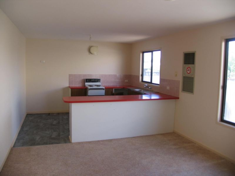 106 Clarke Street, Howlong NSW 2643