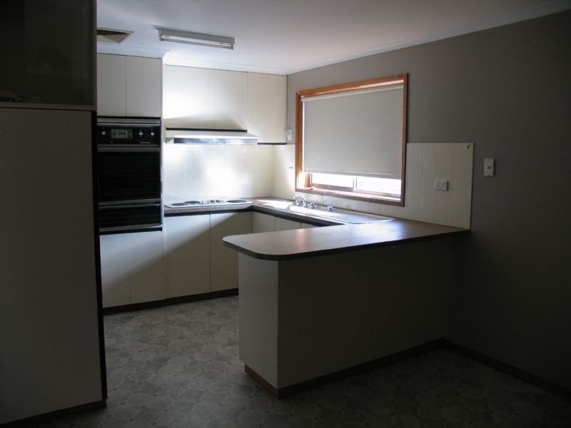 128 Redlands Road, Corowa NSW 2646