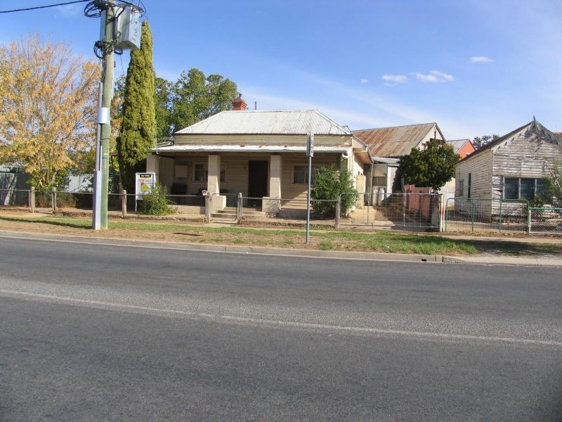 3 Parliament Street, Corowa NSW 2646