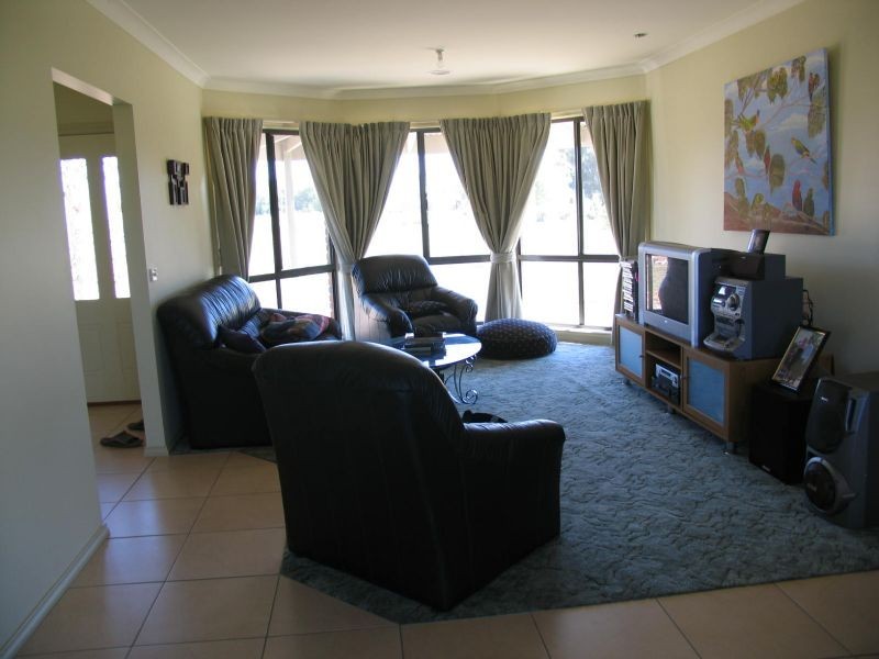 85 Victoria Street, Wahgunyah VIC 3687
