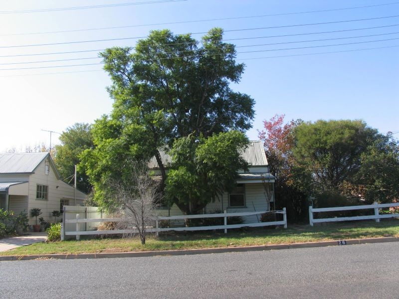 26 Hay Street, Corowa NSW 2646