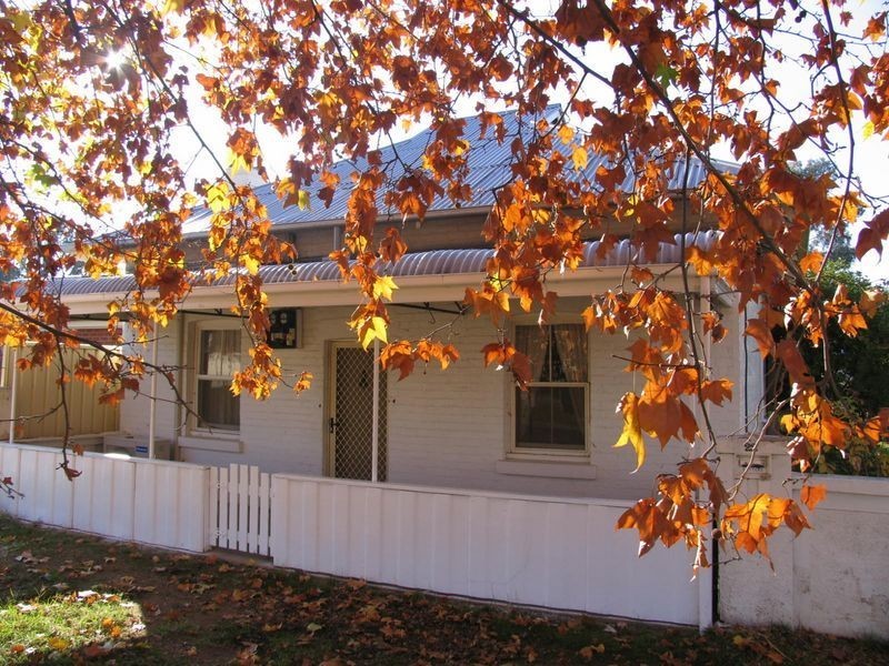 22 Alfred Street, Corowa NSW 2646