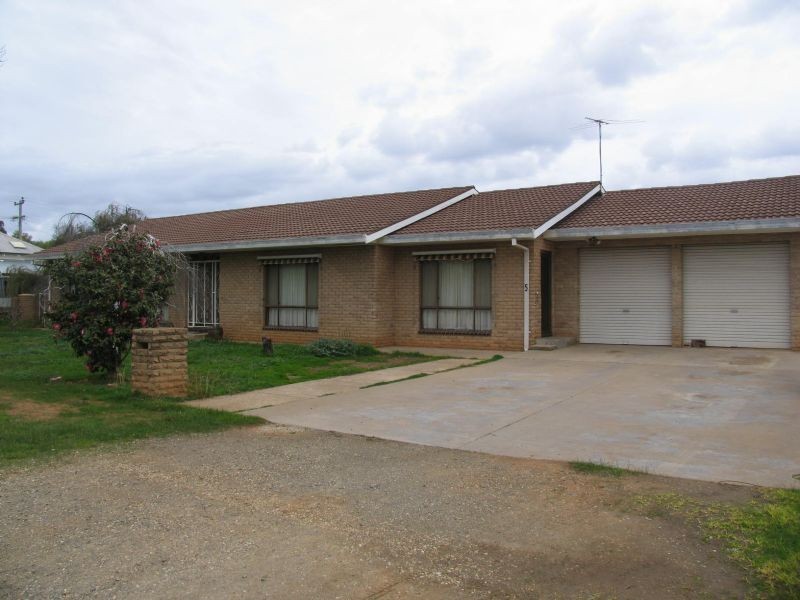 5 King Street, Corowa NSW 2646
