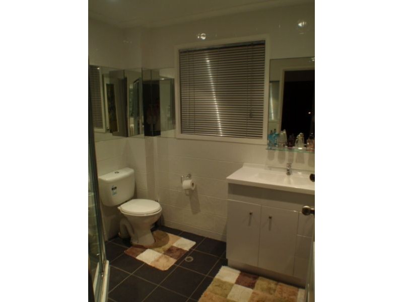 19 Nixon Street, Corowa NSW 2646