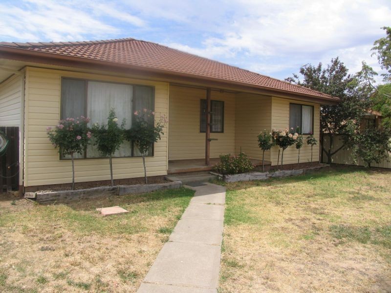 5 Sauvignon Drive, Corowa NSW 2646