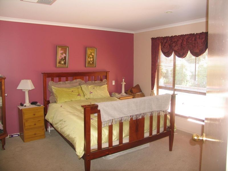 22 Pinot Crescent, Corowa NSW 2646