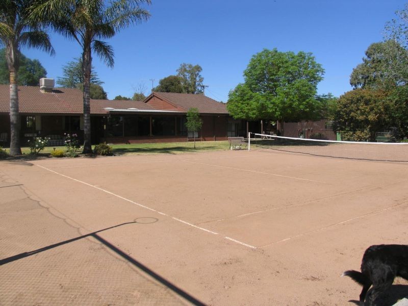 184 Church Street, Corowa NSW 2646