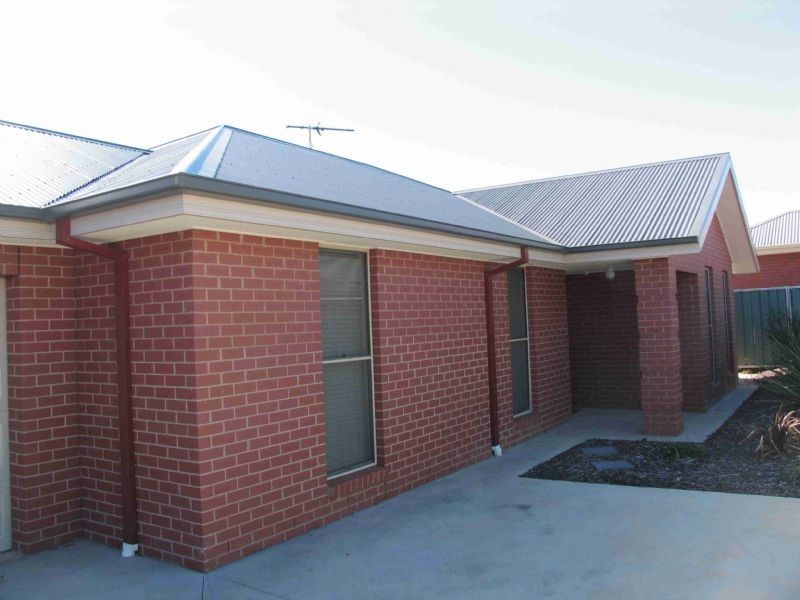1 & 2/7 Chandler Court, Wahgunyah VIC 3687