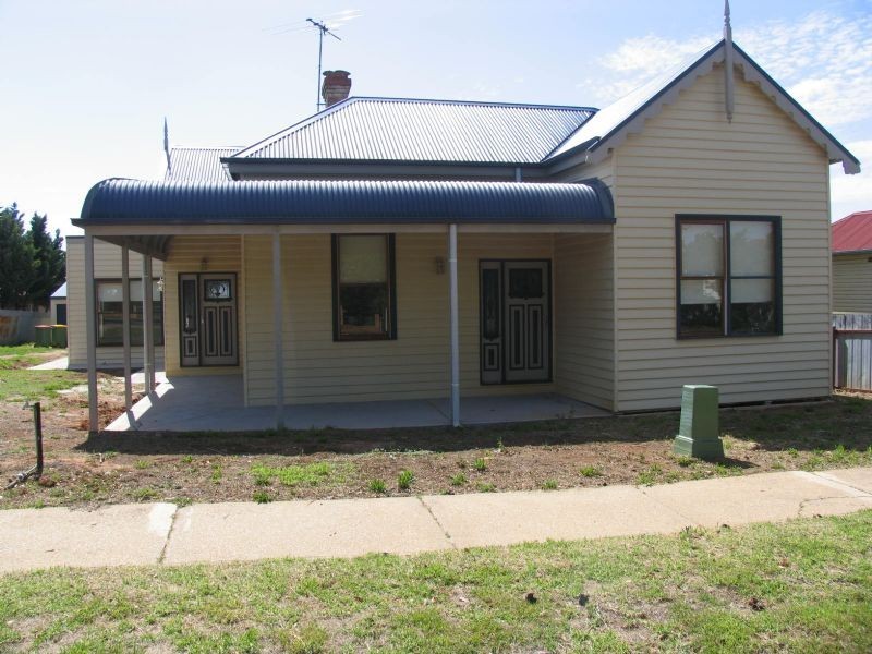 6 Lindsay Street, Corowa NSW 2646
