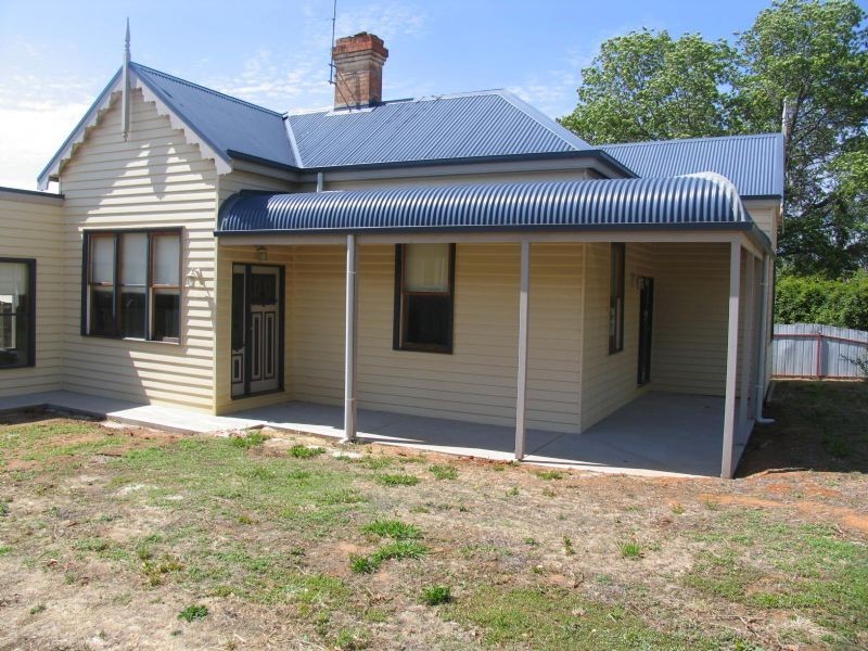 6 Lindsay Street, Corowa NSW 2646