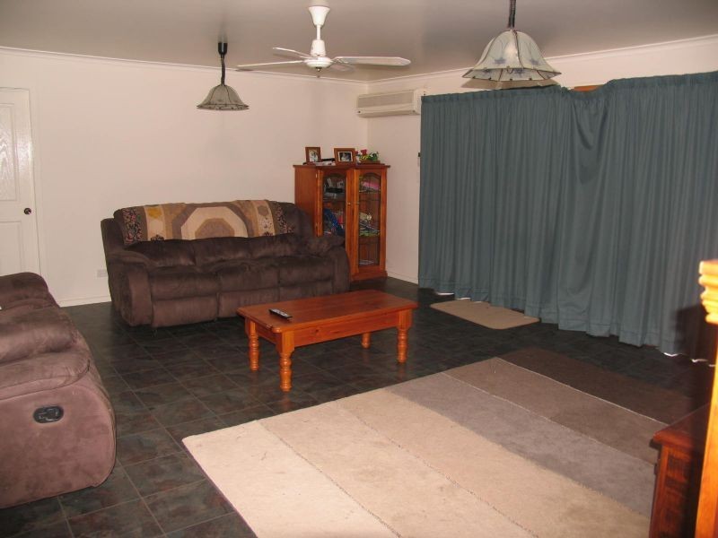 13 Elizabeth Street, Wahgunyah VIC 3687