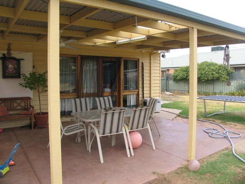 13 Elizabeth Street, Wahgunyah VIC 3687