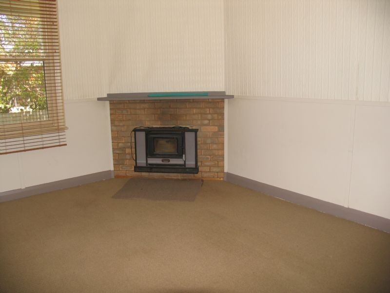 20 Isobel Street, Corowa NSW 2646