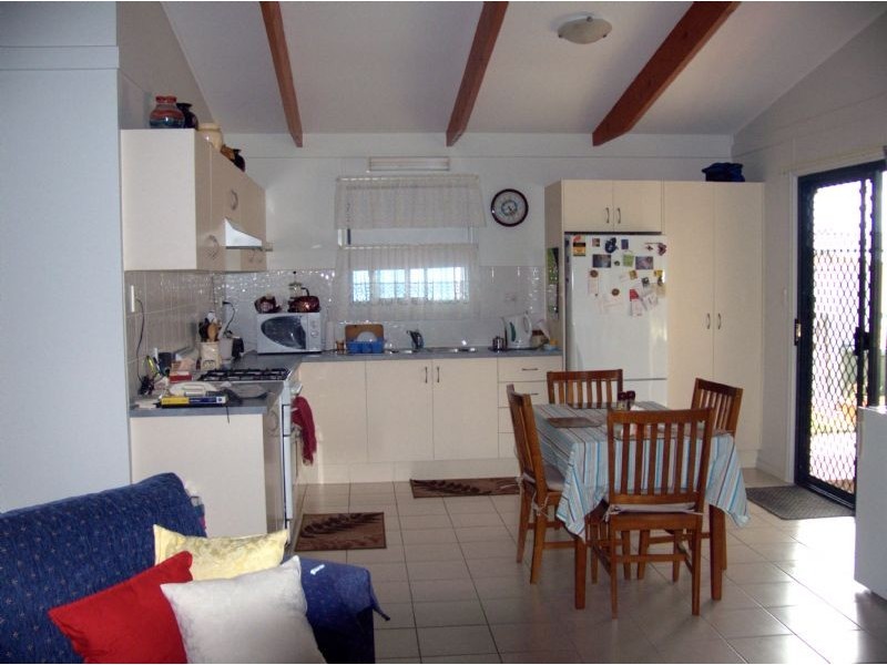 Unit 72 Kismet Riverside Lodge, Howlong NSW 2643