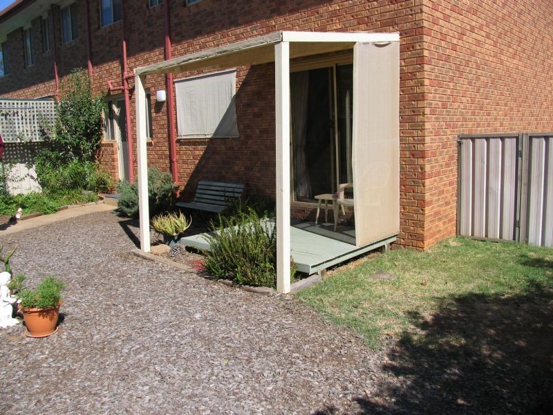 6/24 Ramsay Street, Corowa NSW 2646