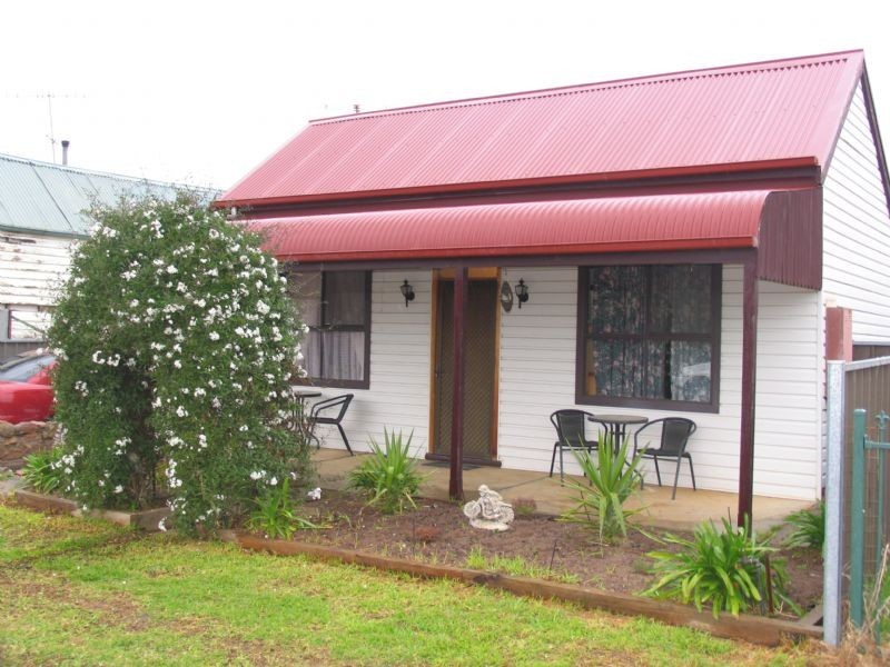 16 Ready Street, Rutherglen VIC 3685