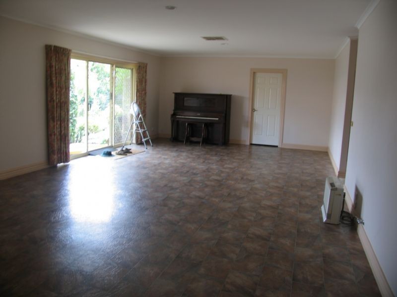 24 Banksia Drive, Corowa NSW 2646