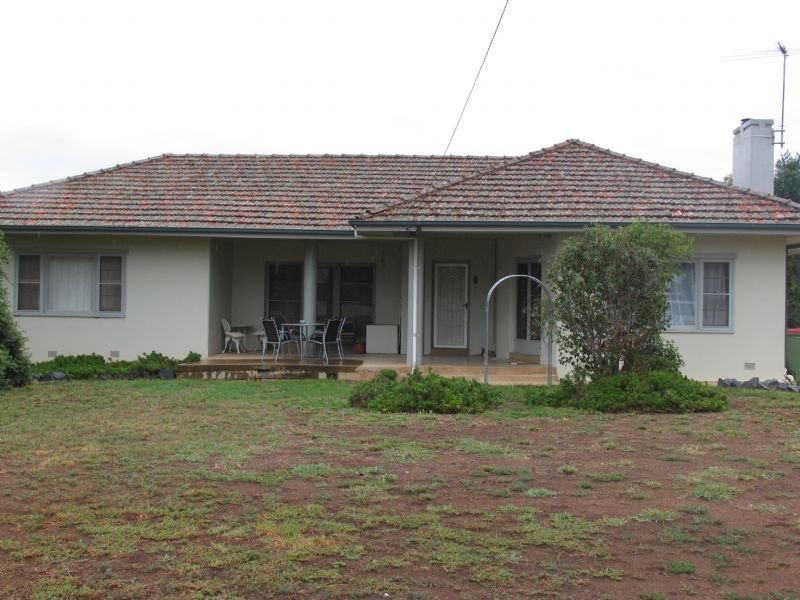 33 Guy Street, Corowa NSW 2646