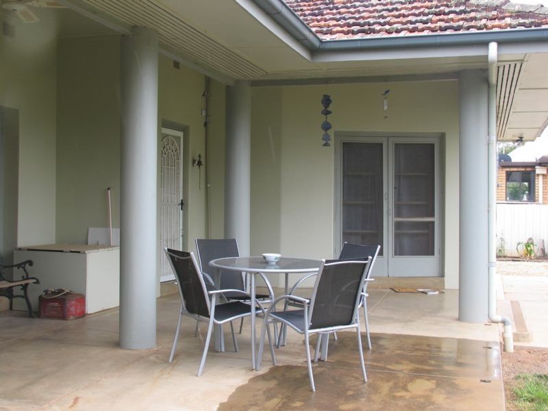 33 Guy Street, Corowa NSW 2646