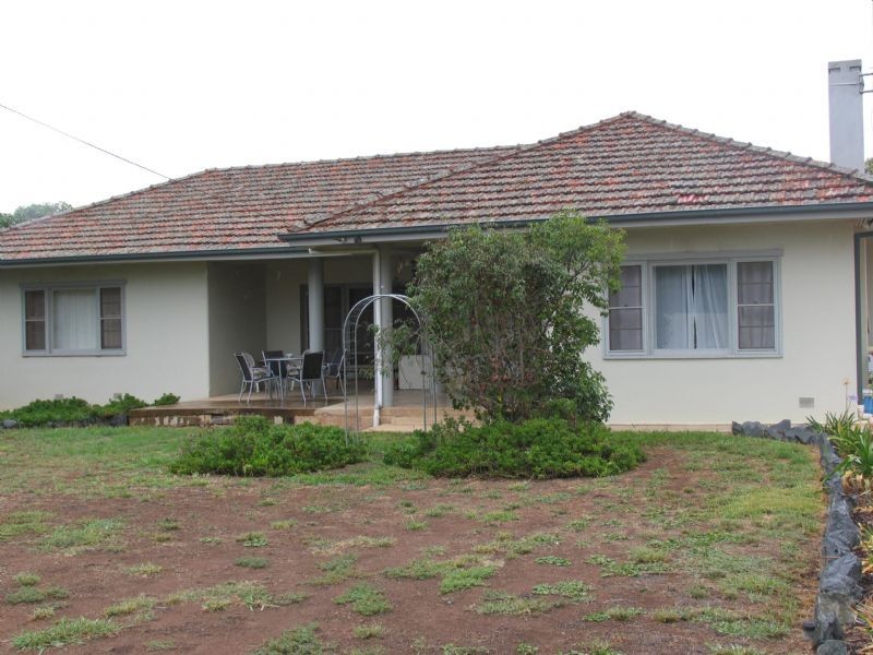 33 Guy Street, Corowa NSW 2646