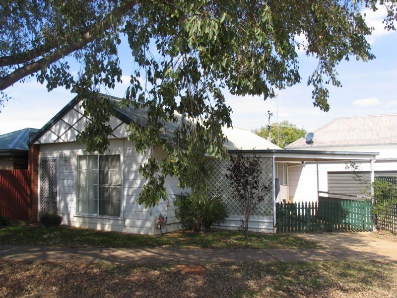 6 Parade Place, Corowa NSW 2646