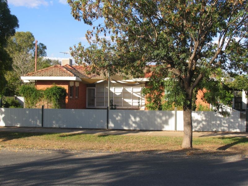 14 Reisling Street, Corowa NSW 2646